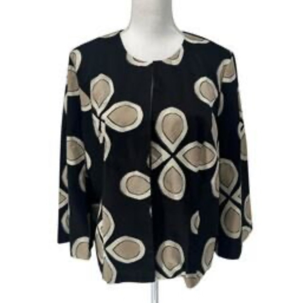 Chico's NWT Women's Short Modern Topper Jacket Women's Size Medium (Chico's 1)